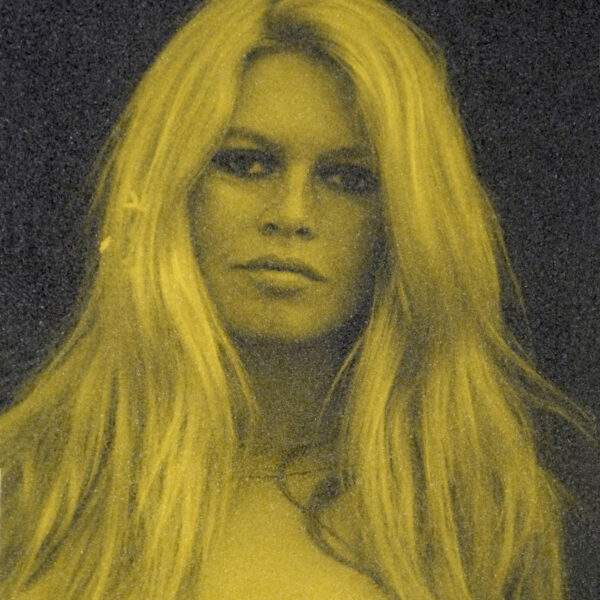 Brigitte Bardot-Yellow