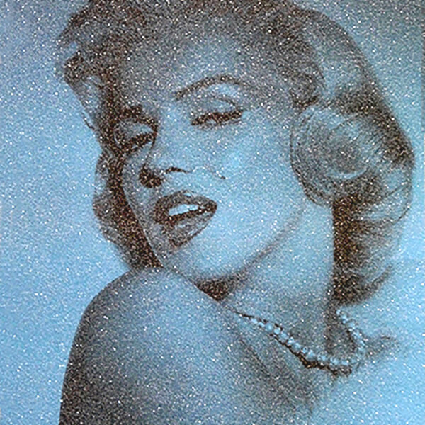 Marilyn Monroe-Electric blue